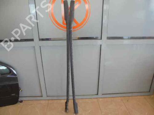 Used Roof bar PEUGEOT 307 Break (3E) 2.0 HDI 110 (107 hp) 8753982