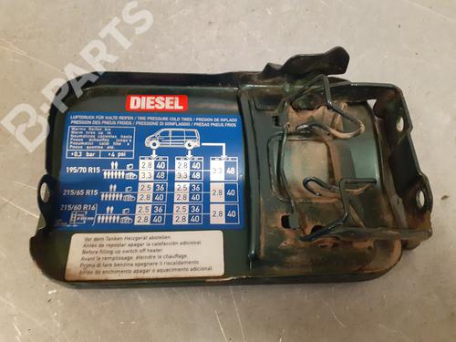 Fuel flap MERCEDES-BENZ VITO Van (W638) 112 CDI 2.2 (638.094) | BP8894218C131