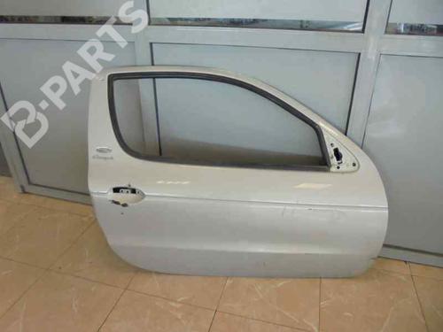 Right front door RENAULT MEGANE I Coach (DA0/1_) 1.9 dCi (DA05, DA1F) ROZADA EN PUNTA |
