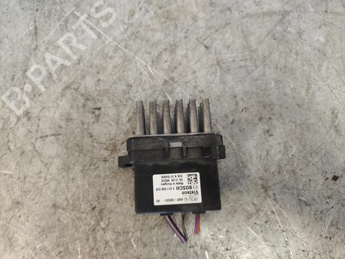 Used Heater resistor Heater resistor FORD FIESTA VI (CB1, CCN) 1.6 TDCi (90 hp) 33818273 33818273