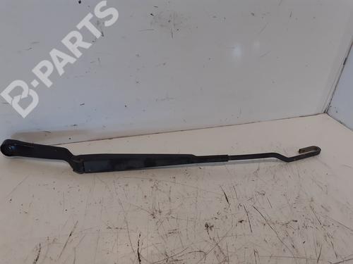 Used Front windshield wiper arm SEAT TOLEDO II (1M2) 1.9 TDI (110 hp) 6999088