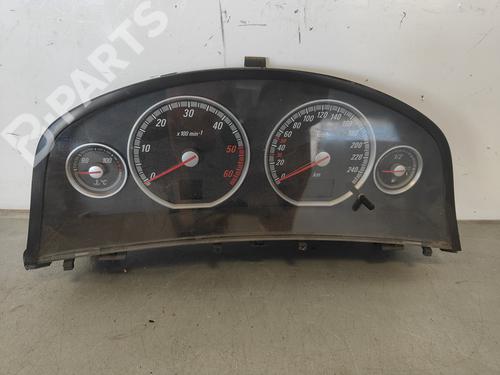 Used Instrument cluster OPEL VECTRA C (Z02) [2002-2009]  11863088