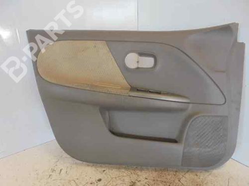 Guarnecido puerta delantera izquierda NISSAN NOTE (E11, NE11) 1.4 (88 hp) 5944180