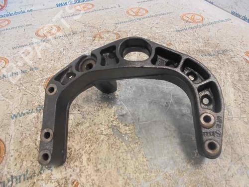Used Engine mount Engine mount MERCEDES-BENZ VITO Van (W638) 112 CDI 2.2 (638.094) (122 hp) 10269854 10269854