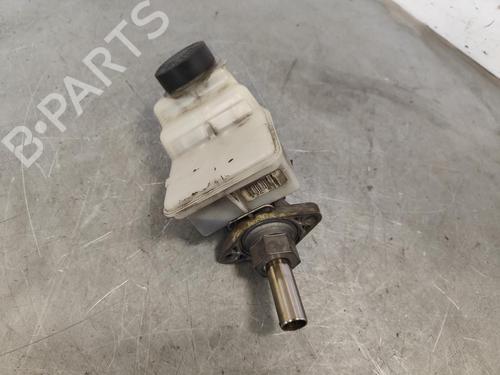 Used Brake master cylinder TOYOTA CELICA Coupe (_T23_) 1.8 16V VT-i (ZZT230_, ZZT230) (143 hp) 12515953
