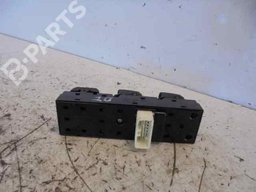 Left front window switch HYUNDAI TUCSON (JM)  | BP6066226I27 