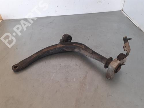 Used Left front suspension arm CITROËN C5 I (DC_) [2001-2005]  8200844