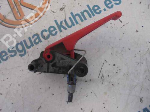 Used Hood lock CITROËN SAXO (S0, S1) 1.4 VTS (75 hp) 8779806