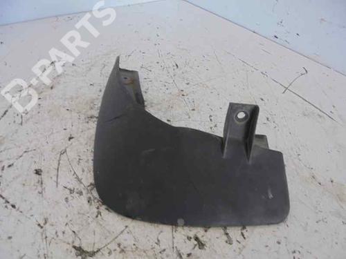 Used Rear left wheel arch trim KIA SORENTO I (JC) 2.5 CRDi 4WD (140 hp) 5611545