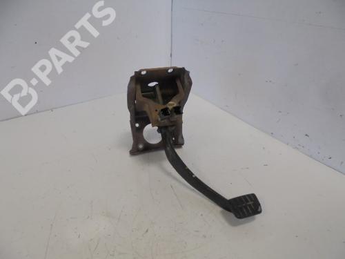 Break pedal NISSAN PICK UP (D22) 2.5 Di (133 hp)null