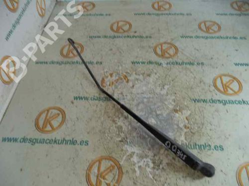 Used Front windshield wiper arm RENAULT LAGUNA I (B56_, 556_) 1.6 16V (B568, B561) (107 hp) 6633024