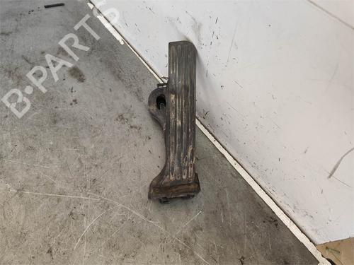 Used Pedal Pedal 38302147 38302147