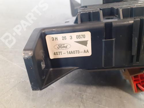 Fuse box FORD MONDEO III Saloon (B4Y) 2.0 TDCi | BP8877166E1 