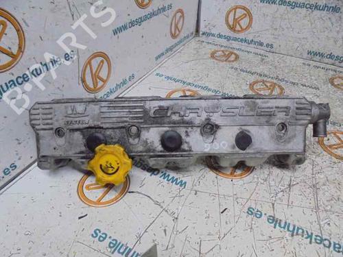 Used Valve cover CHRYSLER VOYAGER / GRAND VOYAGER III (GS_, NS_) 2.5 TD (116 hp) 14190423