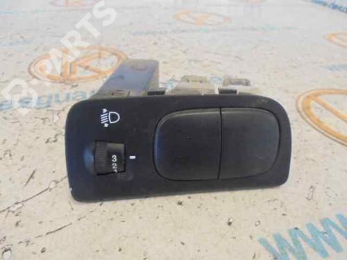 Used Headlight switch KIA SPORTAGE II (JE_, KM_) [2004-2011]  4620719