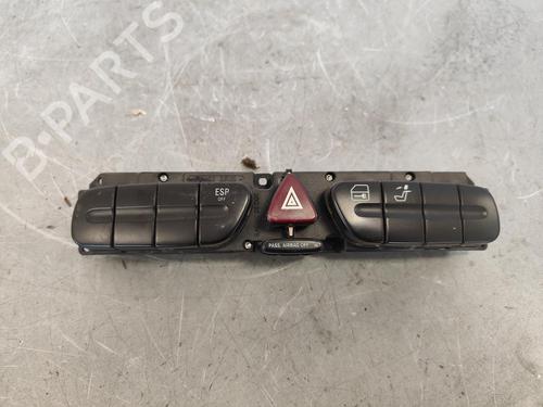 Used Switch MERCEDES-BENZ C-CLASS (W203) [2000-2007]  14515697