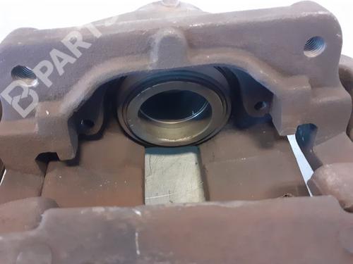 Left front brake caliper BMW 5 (E60) 525 d | BP11610878M105