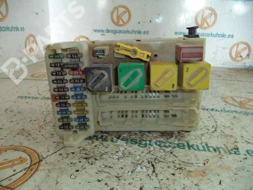 Fuse box FORD MONDEO II (BAP) 1.8 TD (90 hp) 2472404