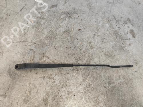 Used Front windshield wiper arm Front windshield wiper arm RENAULT KANGOO / GRAND KANGOO II (KW0/1_) 1.5 dCi 70 (KW0V, KW0A) (68 hp) 33698406 33698406