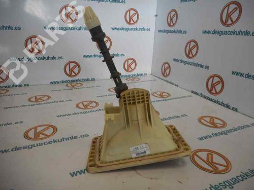 manual-gearbox-selector-renault-clio-ii-bb_-cb_-19-d-bcb0e-bb0j-7700104572-1998-1999-2000-2001-2002-2003-2004-2005-2006-2007-2008-2009-2010-2011-2012-2013-2014-2015-2016-7428408 main image