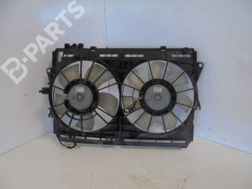 Used Radiator fan TOYOTA AVENSIS (_T25_) [2003-2008]  6704195