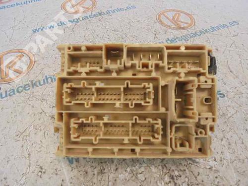 Fuse box TOYOTA CELICA Coupe (_T23_) 1.8 16V VT-i (ZZT230_, ZZT230) | BP2475947E1 