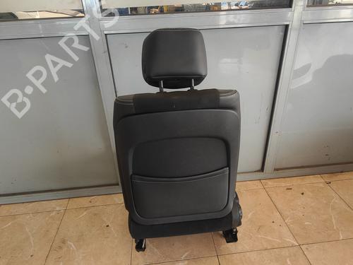 Right front seat RENAULT LAGUNA Coupe (DT0/1) 1.5 dCi | BP30001694C16 