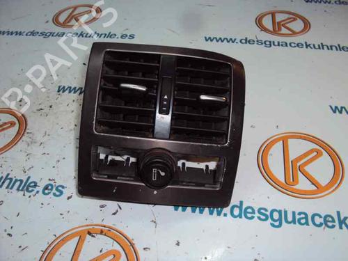 Used Air vent AUDI A6 C5 Avant (4B5) 2.5 TDI quattro (150 hp) 12516515