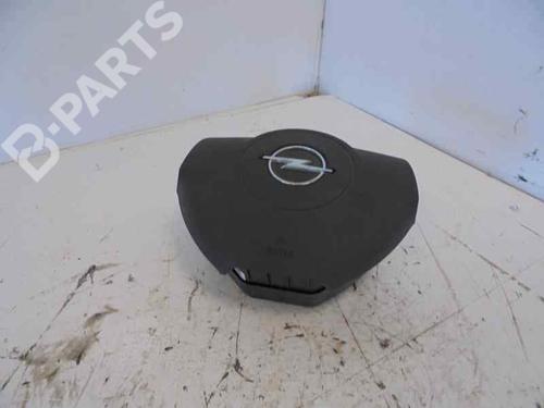 Used Driver airbag OPEL ZAFIRA / ZAFIRA FAMILY B (A05) 2.2 (M75) (150 hp) 5597408