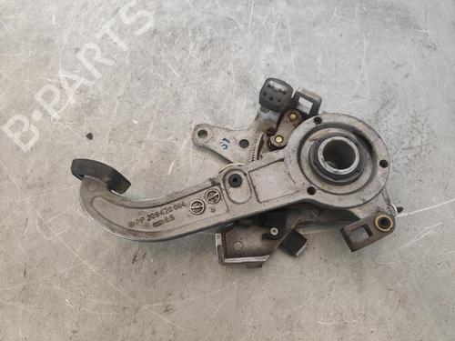 Frein à main MERCEDES-BENZ M-CLASS (W163) ML 270 CDI (163.113) (163 hp) 15060650