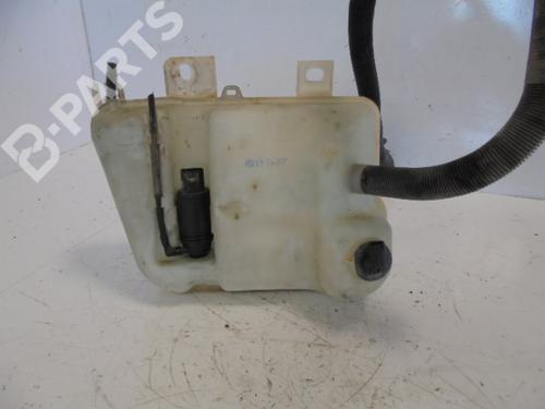 Windscreen washer tank BMW 5 (E39) 520 d | BP7429243C113 
