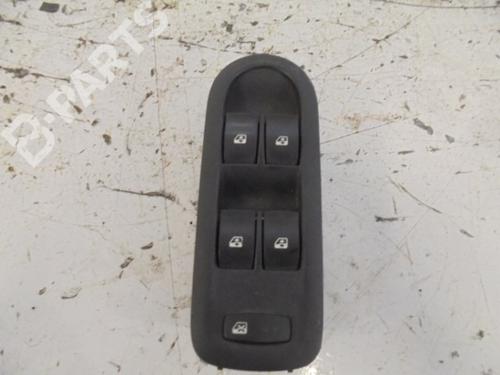 Used Left front window switch RENAULT MEGANE II Saloon (LM0/1_) [2003-2025]  6212566
