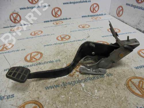 Used Break pedal SMART FORFOUR (454) 1.3 (454.031) (95 hp) 8779940