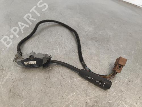 Used Steering wheel controls MERCEDES-BENZ C-CLASS (W202) C 250 Turbo-D (202.128) (150 hp) 12516146