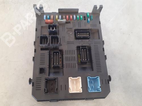 Fuse box CITROËN C5 I (DC_)  | BP8200877E1 