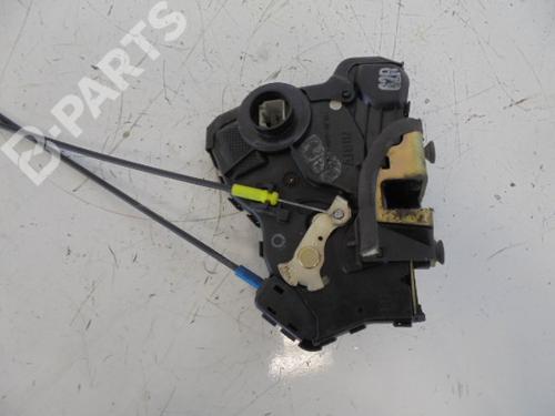 Used Front right lock TOYOTA AVENSIS (_T25_) [2003-2008]  6679647