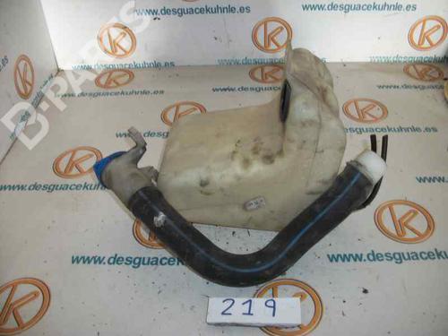 Used Windscreen washer tank LAND ROVER FREELANDER I (L314) [1998-2006]  7429695