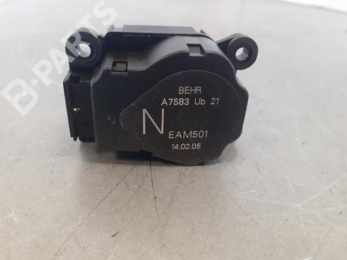 Used Heater blower motor MERCEDES-BENZ S-CLASS (W220) S 320 CDI (220.025, 220.125) (204 hp) 8931781