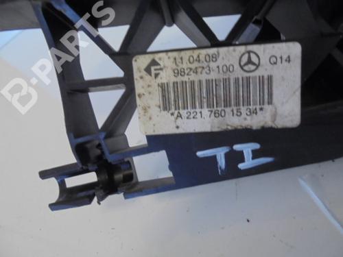 Rear left exterior door handle MERCEDES-BENZ S-CLASS (W221, V221) S 320 CDI (221.022, 221.122) | BP6412251C130 