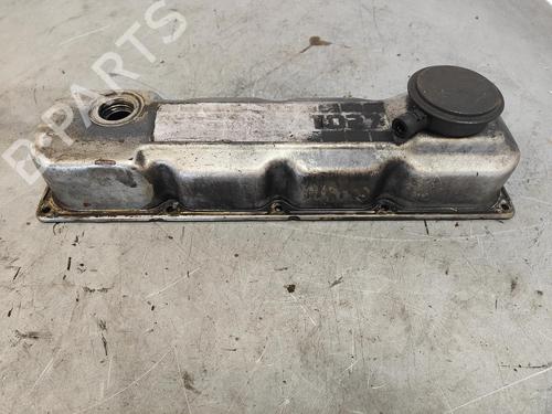 Used Valve cover NISSAN TERRANO I (WD21) [1986-1996]  16110965