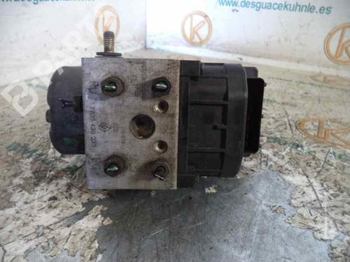 Used ABS pump RENAULT MEGANE I (BA0/1_) 1.9 D Eco (BA0A, BA0U, BA0R) (64 hp) 2460163