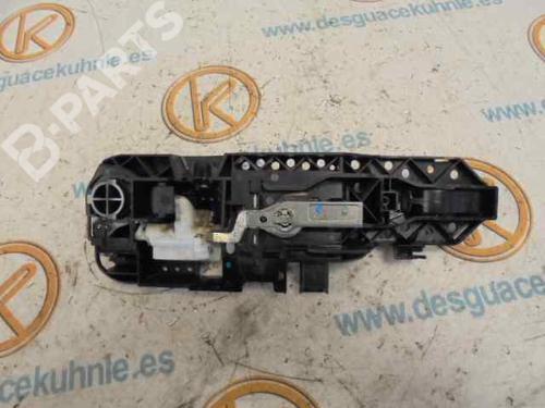 Rear left exterior door handle RENAULT MEGANE III Hatchback (BZ0/1_, B3_) 1.9 dCi (BZ0N, BZ0J) | BP4764002C130 