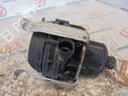 Used Electronic module BMW 5 (E39) 523 i (170 hp) 2466110