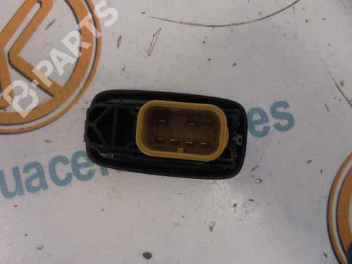 Interrupteur de vitre avant droite FORD FIESTA VI (CB1, CCN) 1.6 TDCi | BP3498003I26 