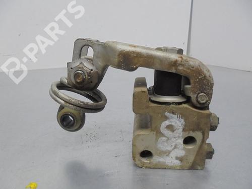 Used Brake master cylinder SEAT CORDOBA (6K1, 6K2) 1.4 i (60 hp) 8754985