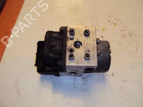Used ABS pump RENAULT MEGANE I Classic (LA0/1_) [1996-2008]  2469171