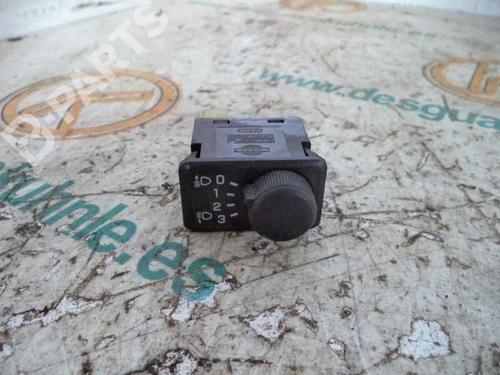 Used Headlight switch NISSAN ALMERA II Hatchback (N16) 1.5 (90 hp) 2455515