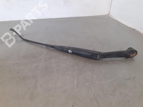 Used Front windshield wiper arm HYUNDAI COUPE II (GK) 2.7 V6 (167 hp) 8528875