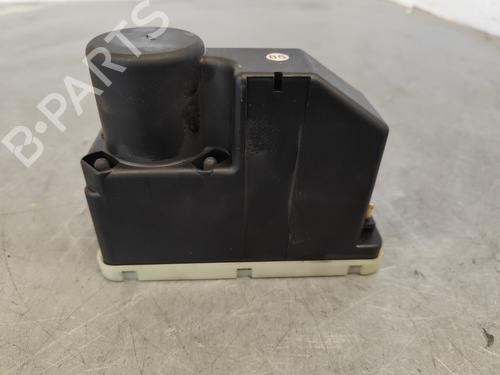 Used Comfort control module MERCEDES-BENZ 190 (W201) [1982-1993]  11871225