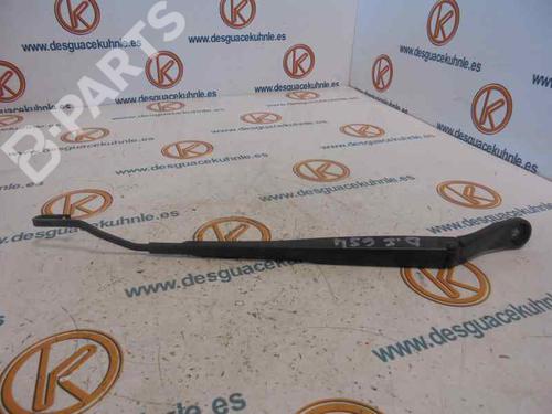 Used Front windshield wiper arm NISSAN PRIMERA Hatchback (P12) [2002-2025]  6630801